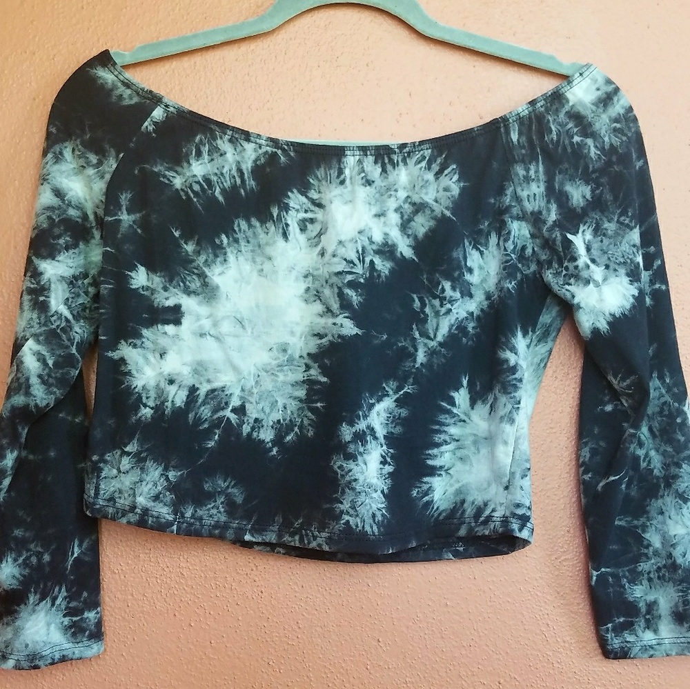 NEW,NEVER Worn!! Crop Top